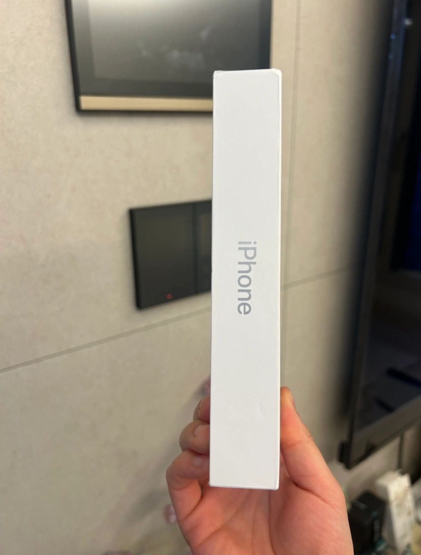 아이폰 16Pro 화이트 티타늄 새상품