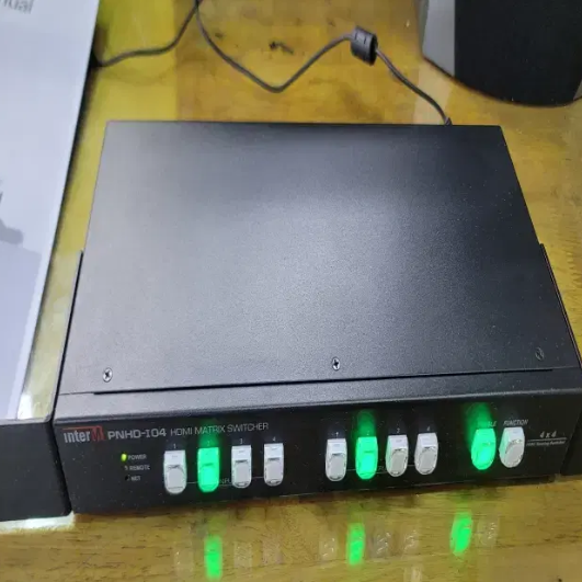 인터엠 HDMX영상 선택기 HDMS-0404H( PNHD-I04조달모델)