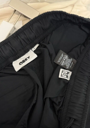 오베이 OBEY 쇼트 팬츠 판매 S